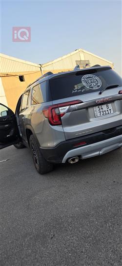 GMC Acadia